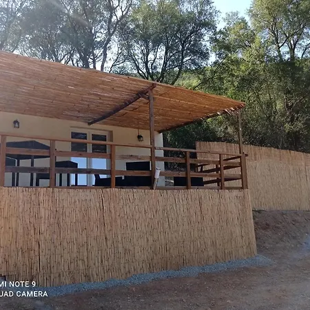 Maisonnette U Santu Ghjuvandria Ou A Santa Ghjulia Entre Et Montagne *