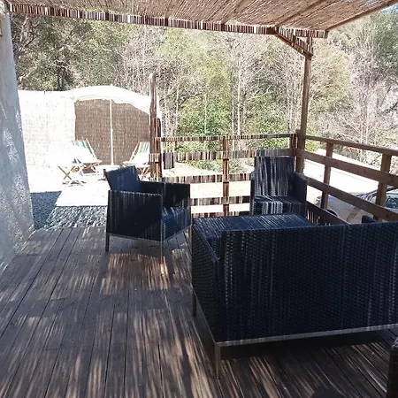 Maisonnette U Santu Ghjuvandria Ou A Santa Ghjulia Entre Et Montagne *