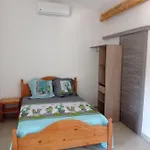 Maisonnette U Santu Ghjuvandria Ou A Santa Ghjulia Entre Et Montagne Apartmán Volpajola