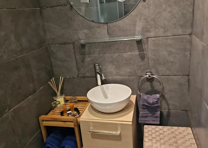 Maisonnette U Santu Ghjuvandria Ou A Santa Ghjulia Entre Et Montagne Daire